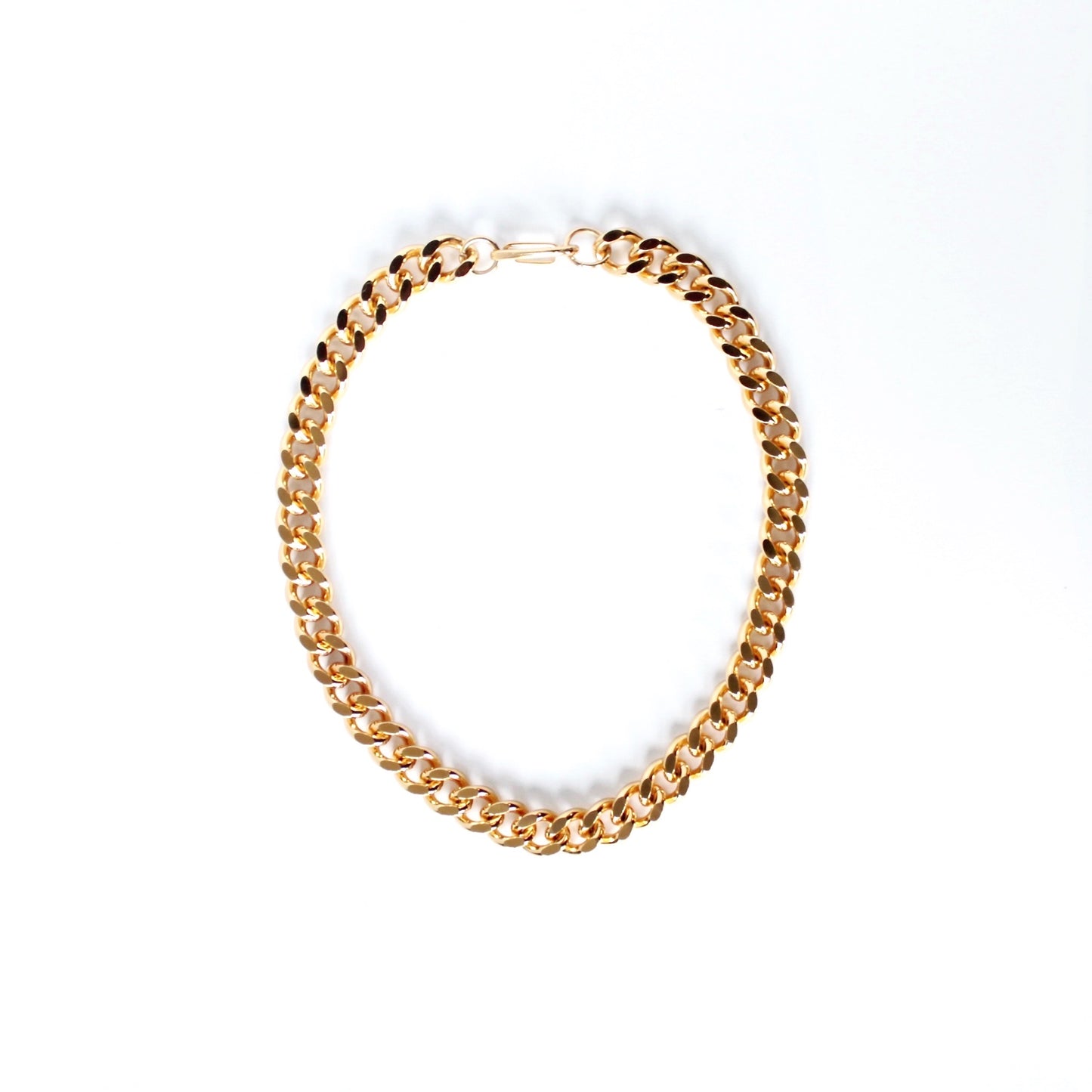 The Luxe Chunky Curb Chain Collar